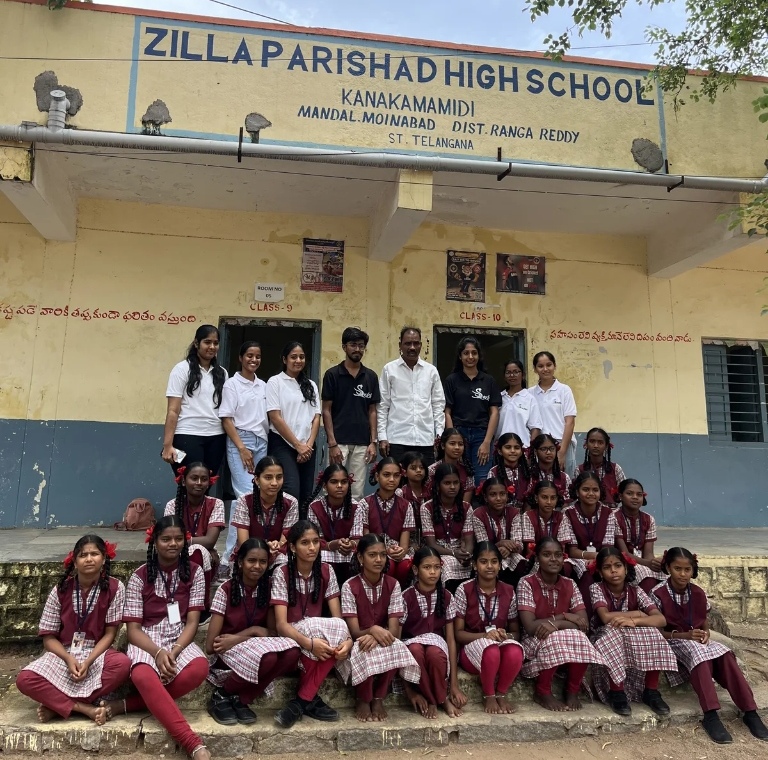 Zilla Parishad High School, Kanakamamidi